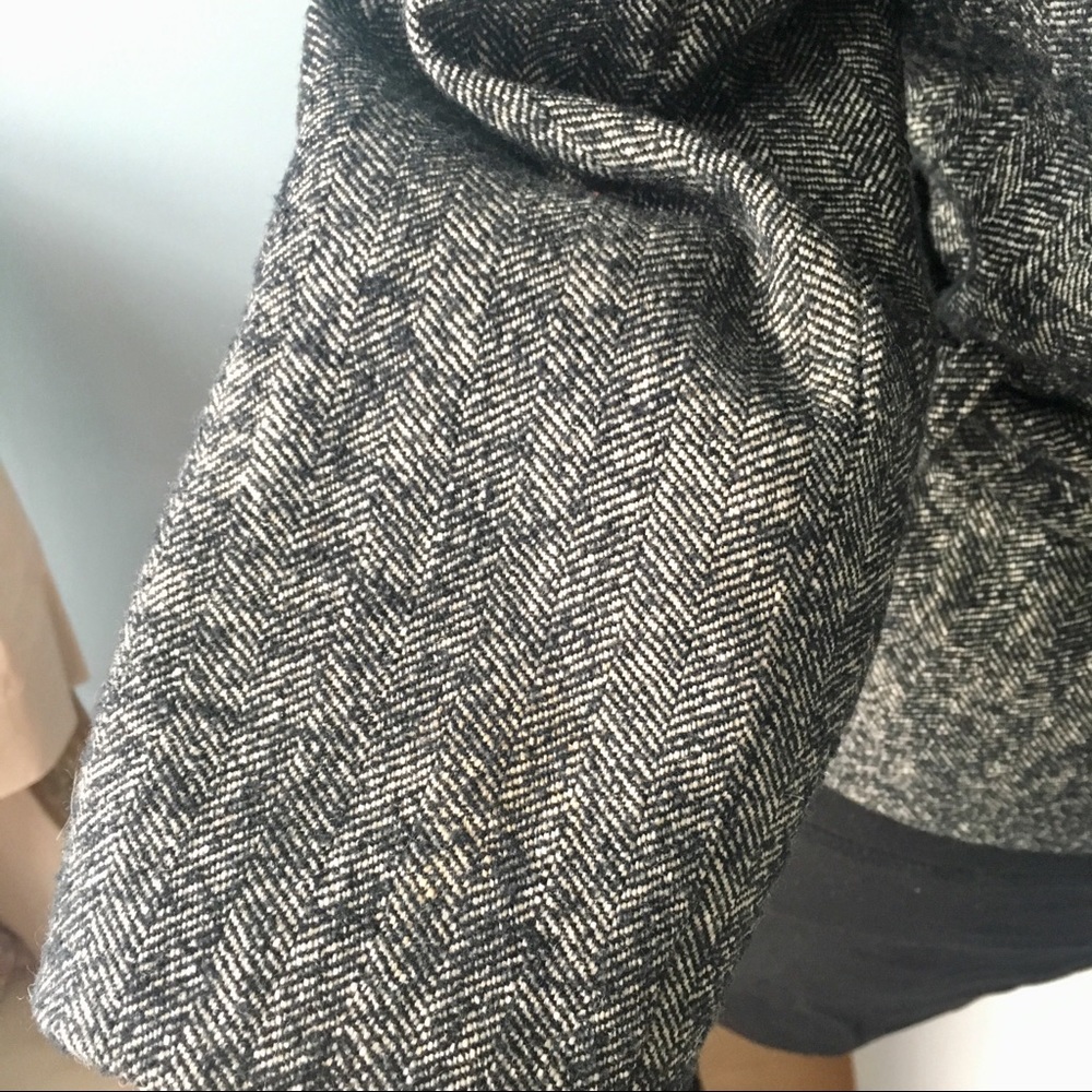 Club Monaco Tweed Jacket - image 6